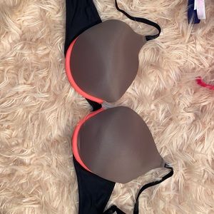 VS Pink push-up bra